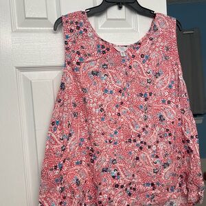Women’s sleeveless blouse